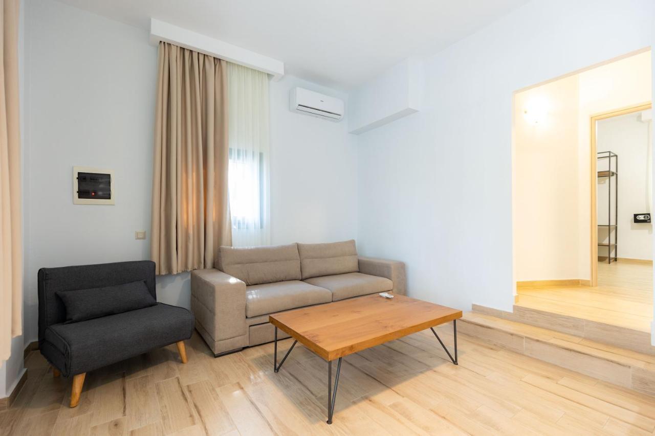 Casa Luxury Suites Paliouri Eksteriør billede