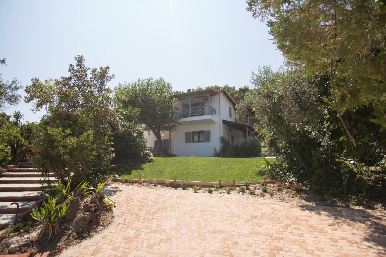 Casa Luxury Suites Paliouri Eksteriør billede